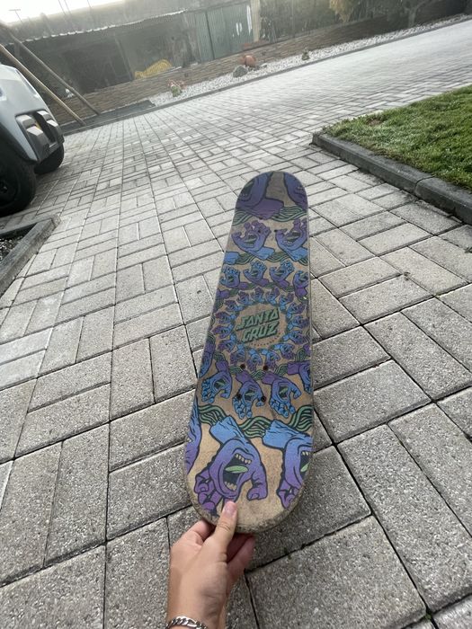 Skate santa cruz, em bom estado