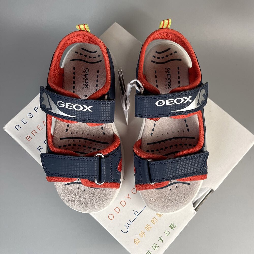 Босоніжки Geox Splush 30, 34, 35 р. босоножки