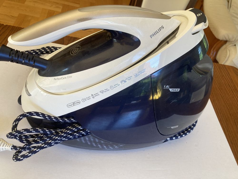 stacja parowa Philips  Perfect Care Elite GC9635 moc 2700W