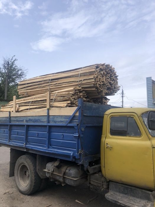 Дрова дуб-колотый+метровки. Ясень от400грн складометр р-н пив.завода