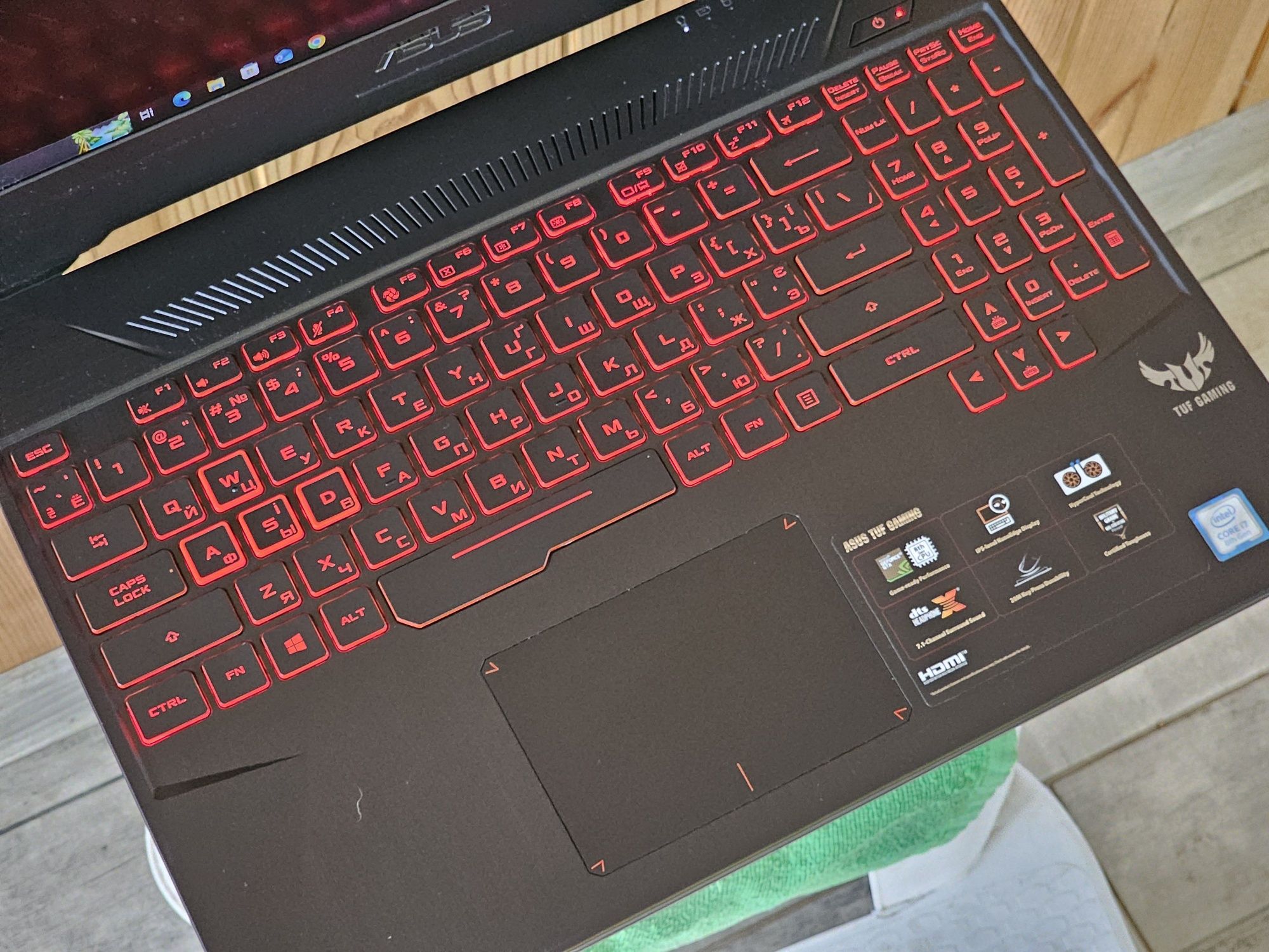 Asus TUF 15.6"/i7 8750H/GTX 1050/ RAM 16GB/SSD 256/HDD 750GB