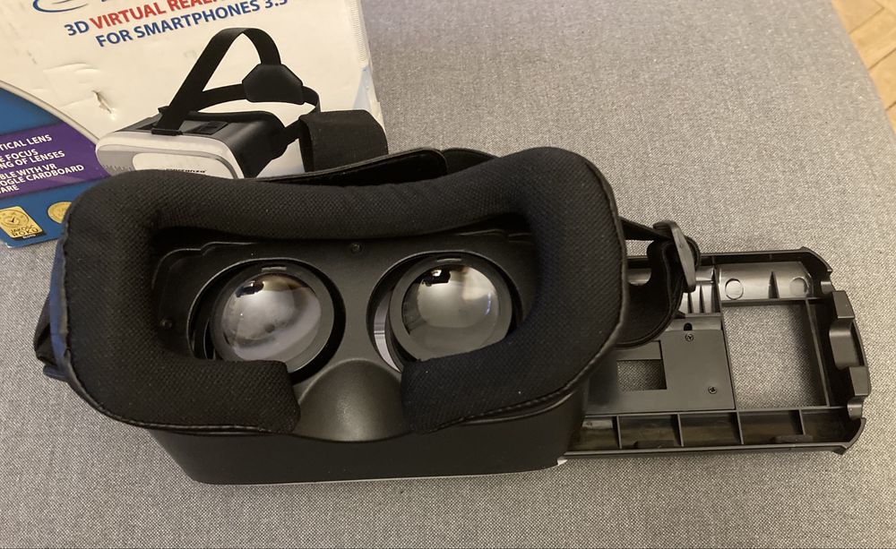 3D virual Reality EMV 300,na tel. 3,5- 6 cali