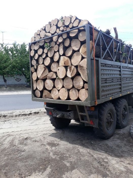 Продам Дрова Дуб Харьков 1600грн(Не Диспетчер)