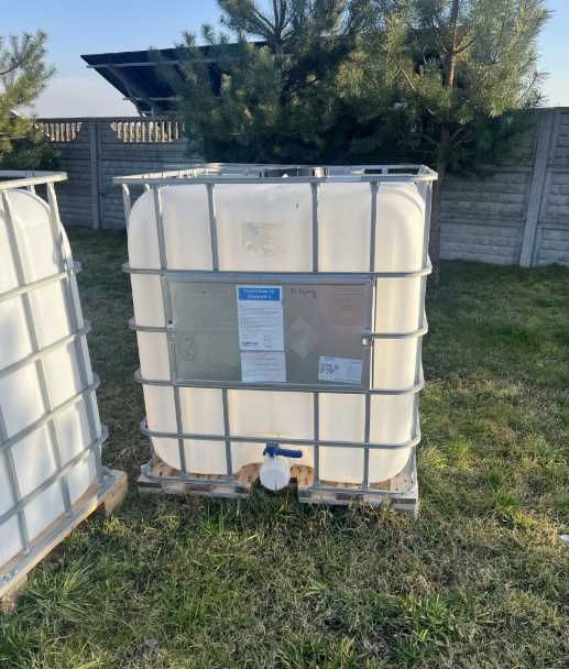 Mauzer 1000l. Zbiorniki na wodę.
