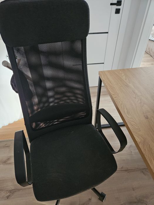 Fotel biurowy Markus IKEA (rozm. średni)