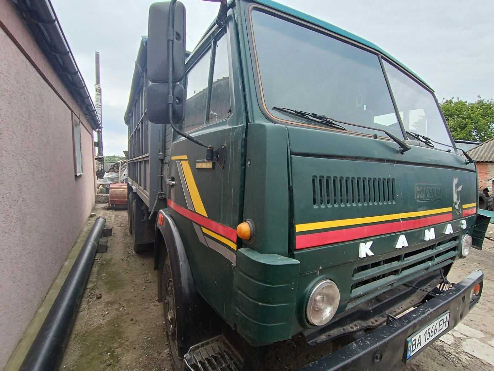 КАМАЗ 5320 з прицепом