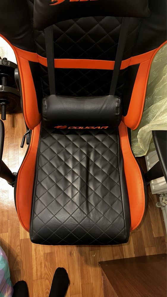 Кресло геймерское Cougar Armor One Black/Orange