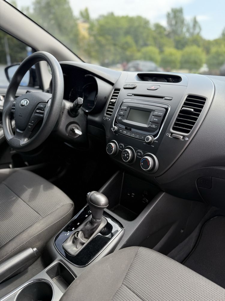 KIA FORTE 2018 год выпуска