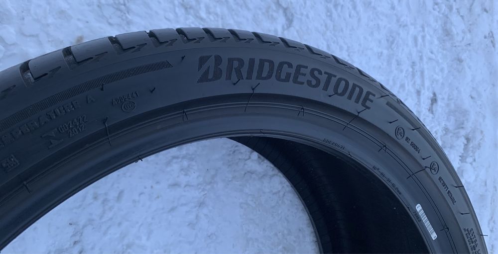 Шини Bridgestone Turanza T005 225/40 R18