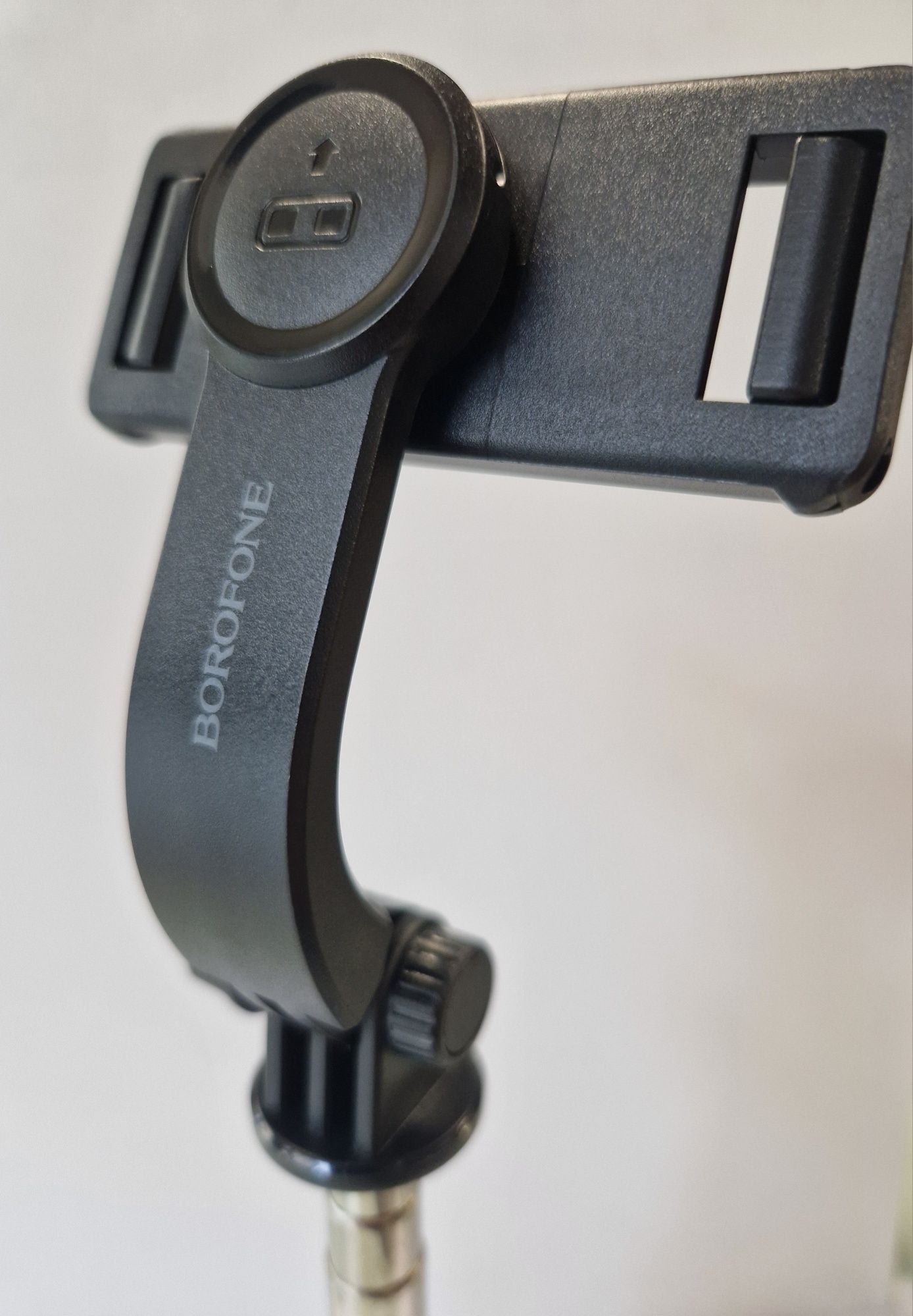 Borofone Uchwyt Selfie BY13 Nube bluetooth ze statywem i pilotem