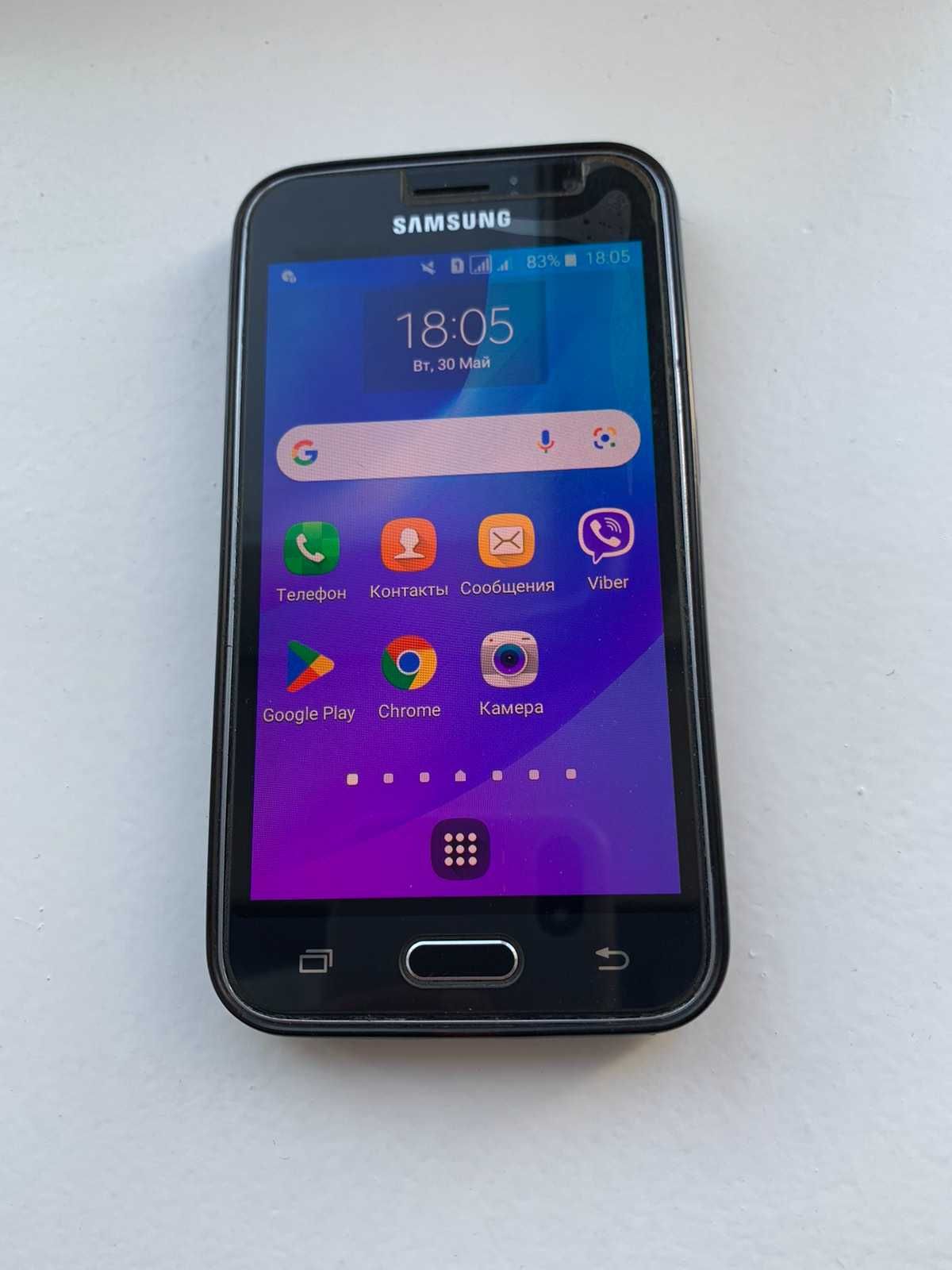 Samsung Galaxy J1, Nokia 220Dual Sim, телефоны