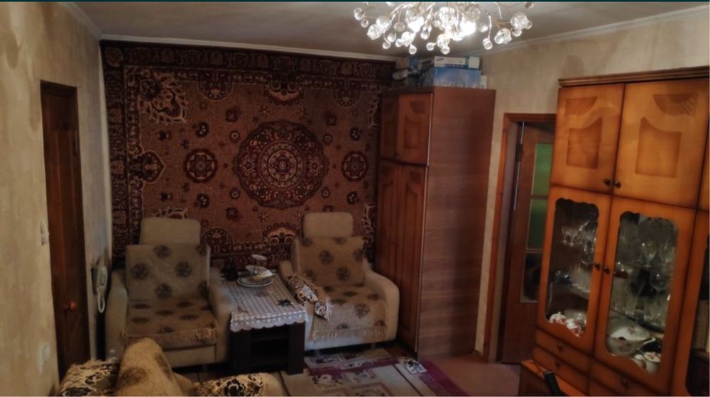 Продам 2х.кв.2/5 на П.Поле , 23 Августа 11а.