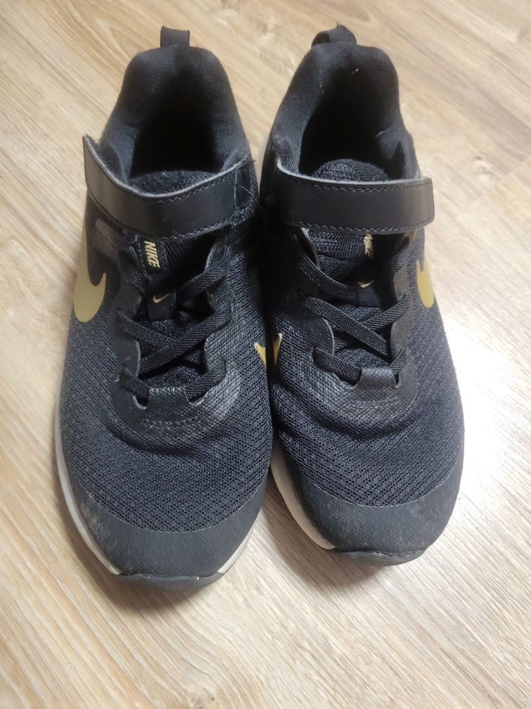 Buty Nike rozmiar 33