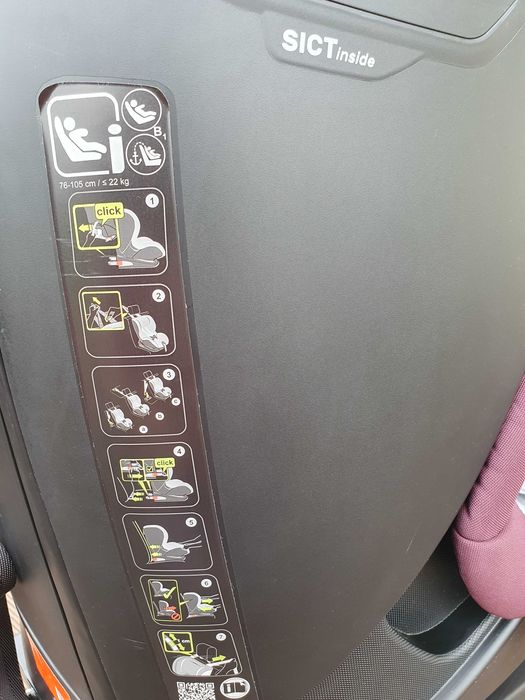 Автокрісло Britax Römer TRIFIX2 i-SIZE (Burgundy Red) 9-18кг 76-105см