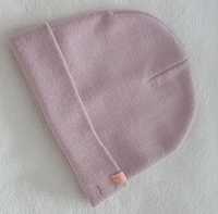 Жіноча шапка пильно рожева