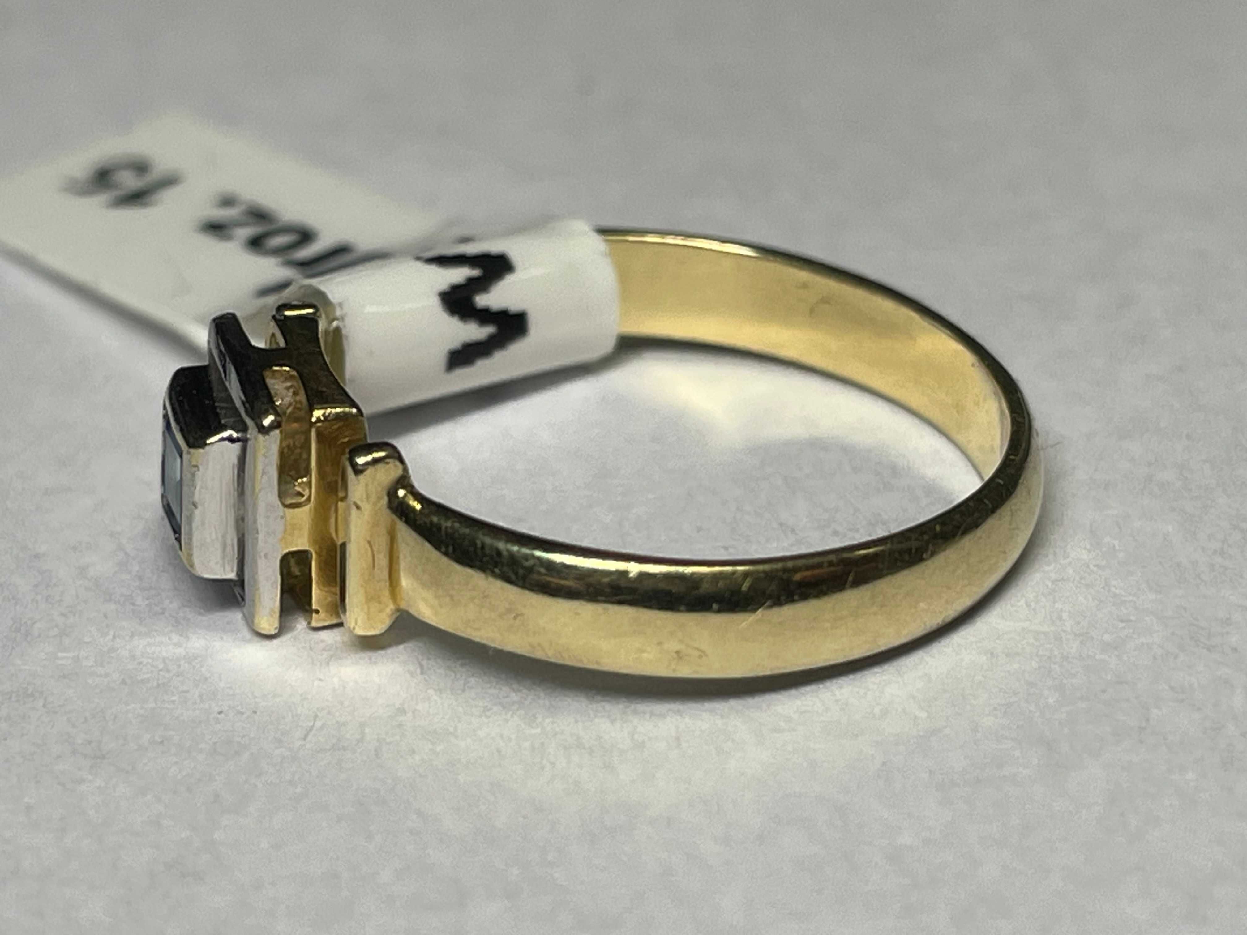 Złoty pierścionek z błękitnym oczkiem 14kt 2,47 gram rozmiar 15