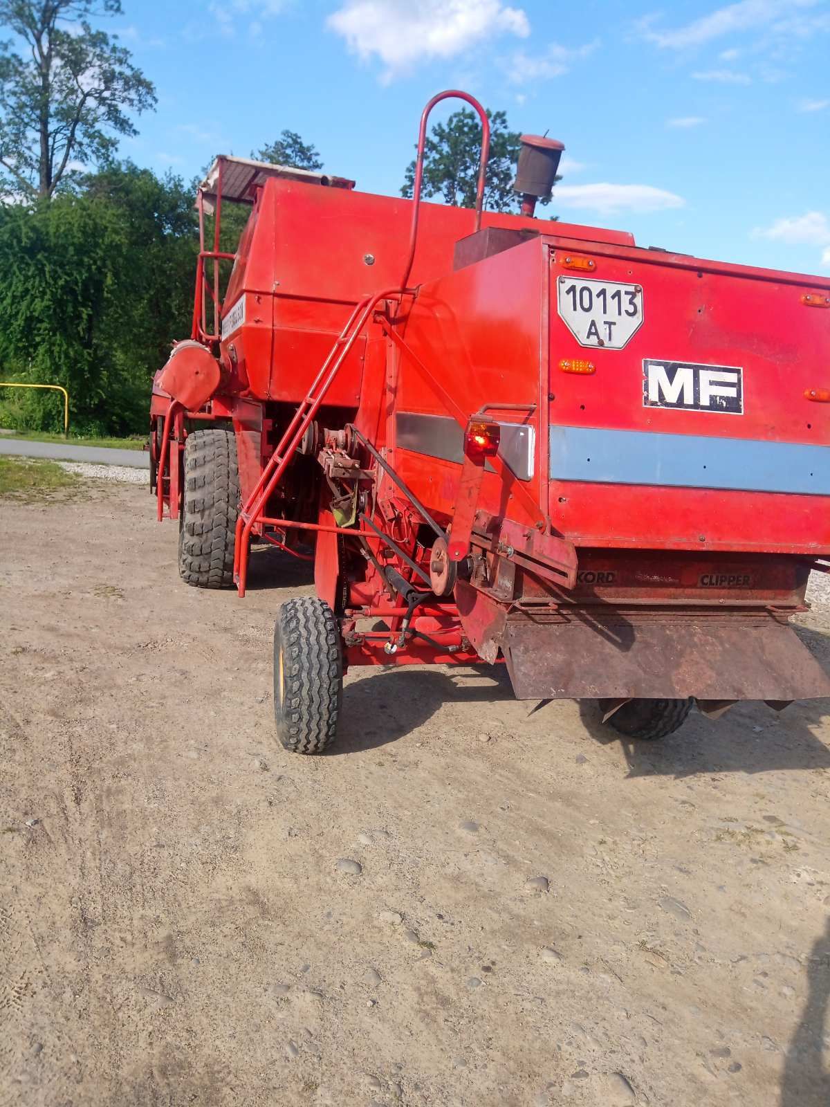 Продам комбайн 307