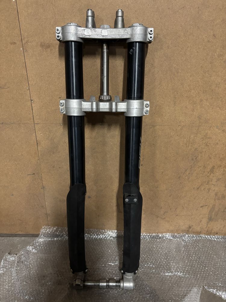 Zawieszenie r16v beta/rieju/sherco/fantic