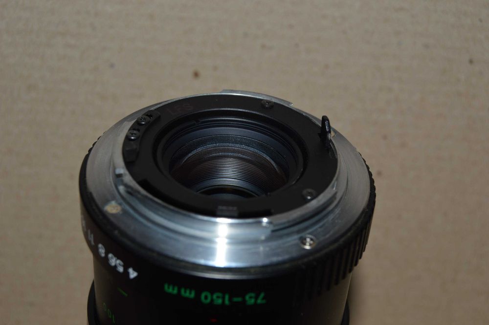 Об'єктив Yashica ML75-150 F4.0 Auto Mamiya Sekor SX 55mm f1.8