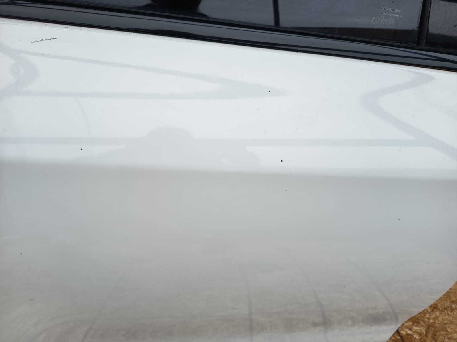 Dodge Dart 2012 - 2016 Drzwi Prawa Tył KPL USA