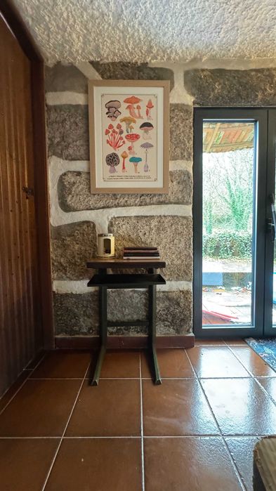 Mesa escolar de criança vintage