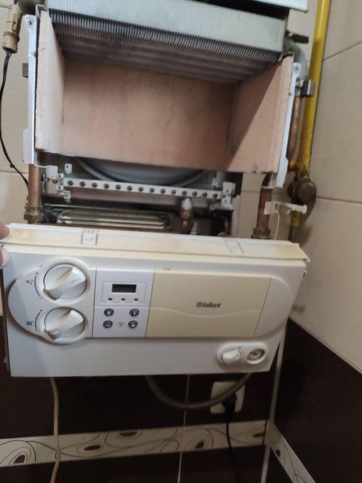 Ремонт котлів всіх виробників Промивка теплообміників котлів,колонок.