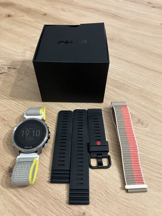 Zegarek Polar Grit X Pro Titan