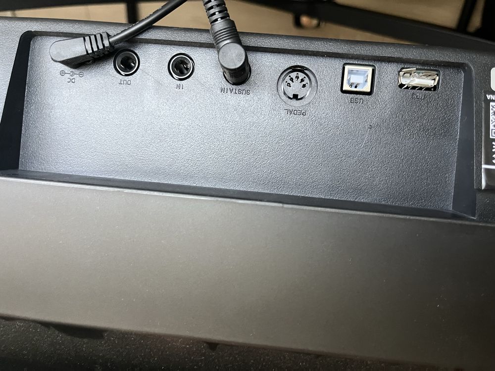 Piano Digital Donner DEP-20 – 88 teclas, pedal e fonte