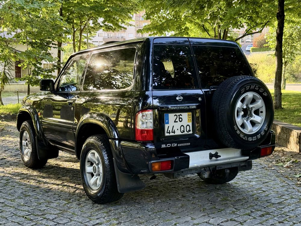 Nissan patrol gr y61
