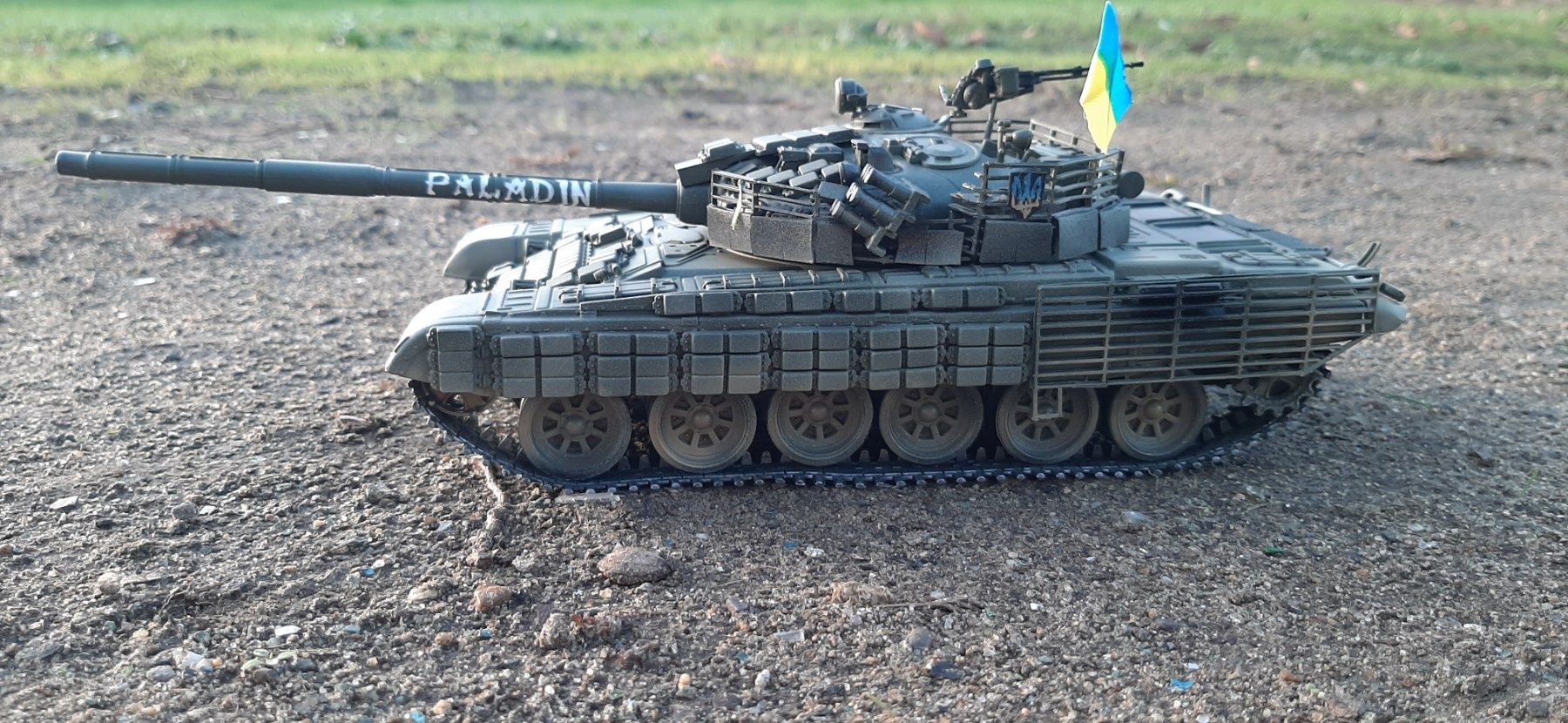 Модель танка Т-72БМ 1/35 сборка под ЗАКАЗ
