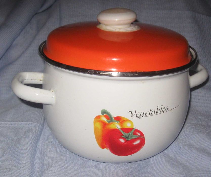 Емальована кастрюля 3,75-4літра. для індукційної плити.  "Vegetables"