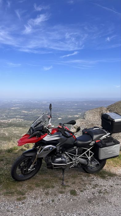 Bmw GS 1200 com escape akrapovic