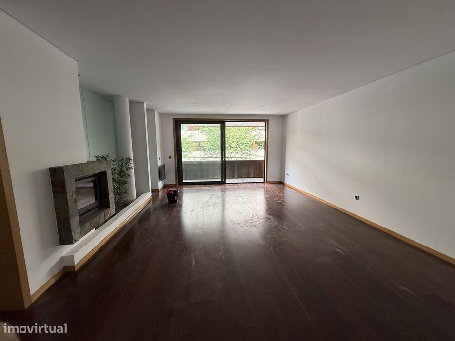 Apartamento T3 no centro com excelentes acabamentos