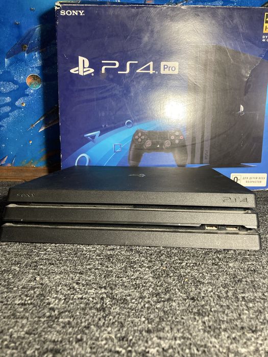 Ps 4 pro у гарному стані