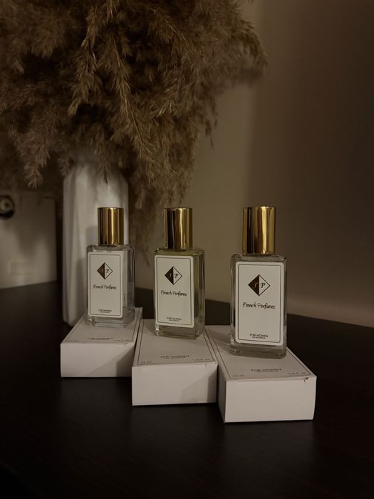 perfumy firmy Francuskie (zestaw)