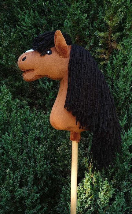 Hobby Horse A5 koń na kiju Gniady + gratis