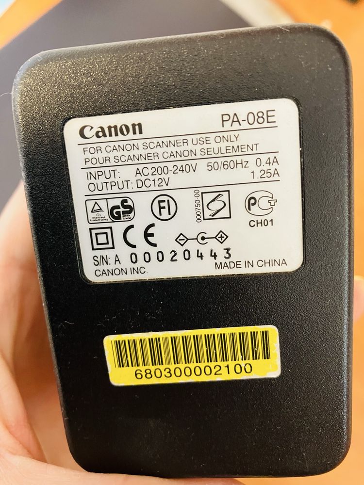 skaner canon canoscan d1250u2