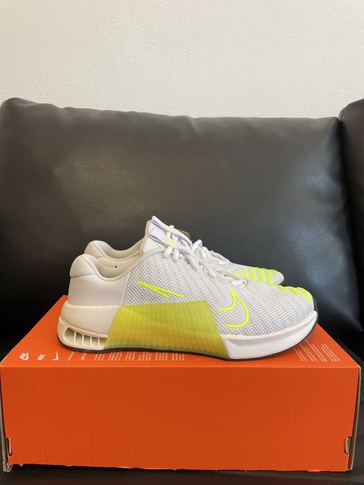 ОРИГИНАЛ | Кроссовки Nike Metcon 9 DZ2537 105