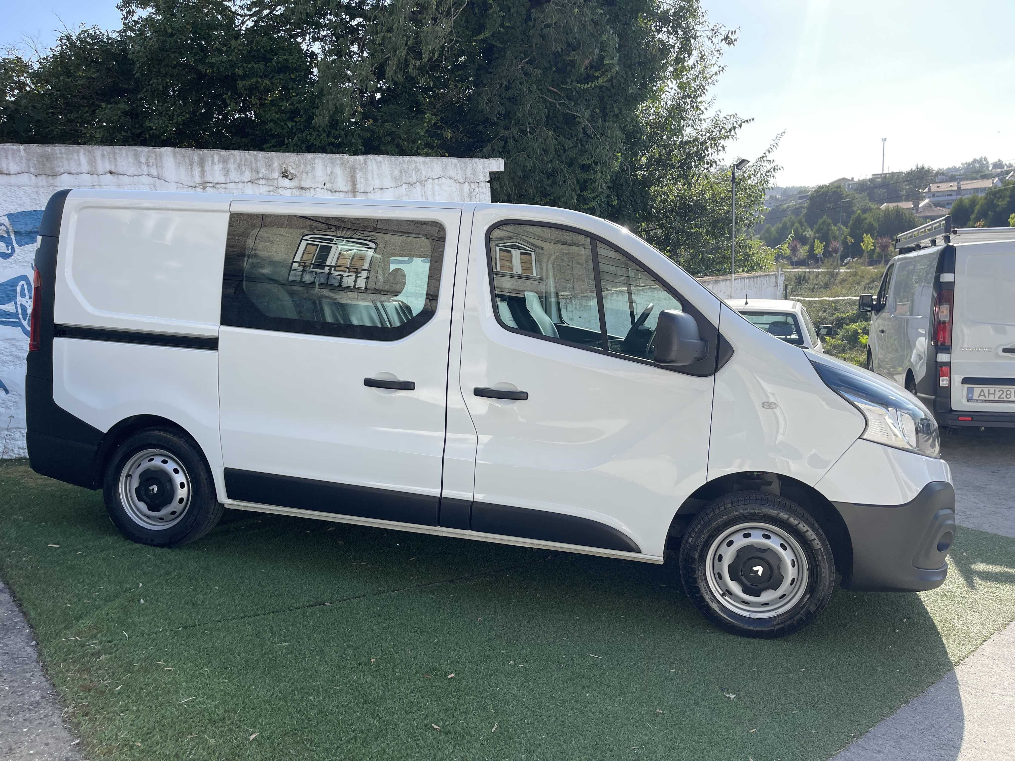 Renault Trafic 1.6DCI 6 Lugares
