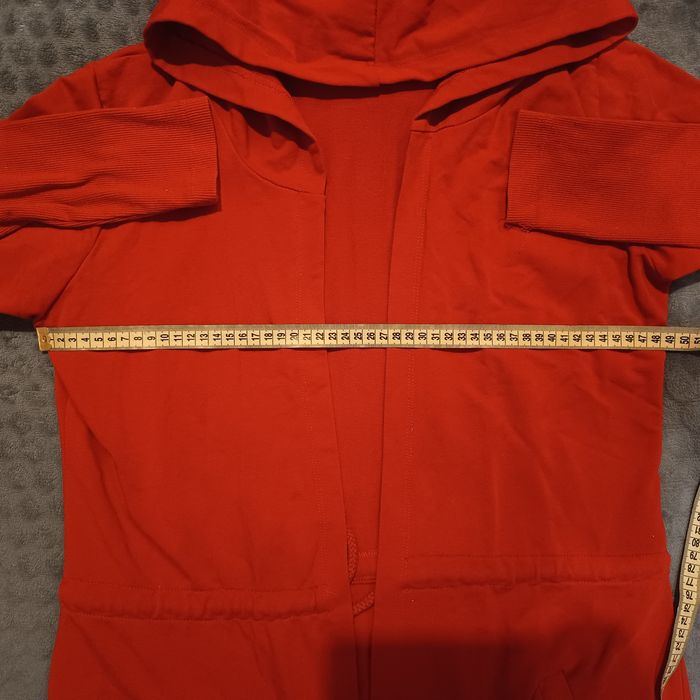 Damska długa bluza z kapturem