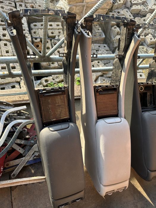 Підлокітник Підлокотник центральна консоль Mercedes w203