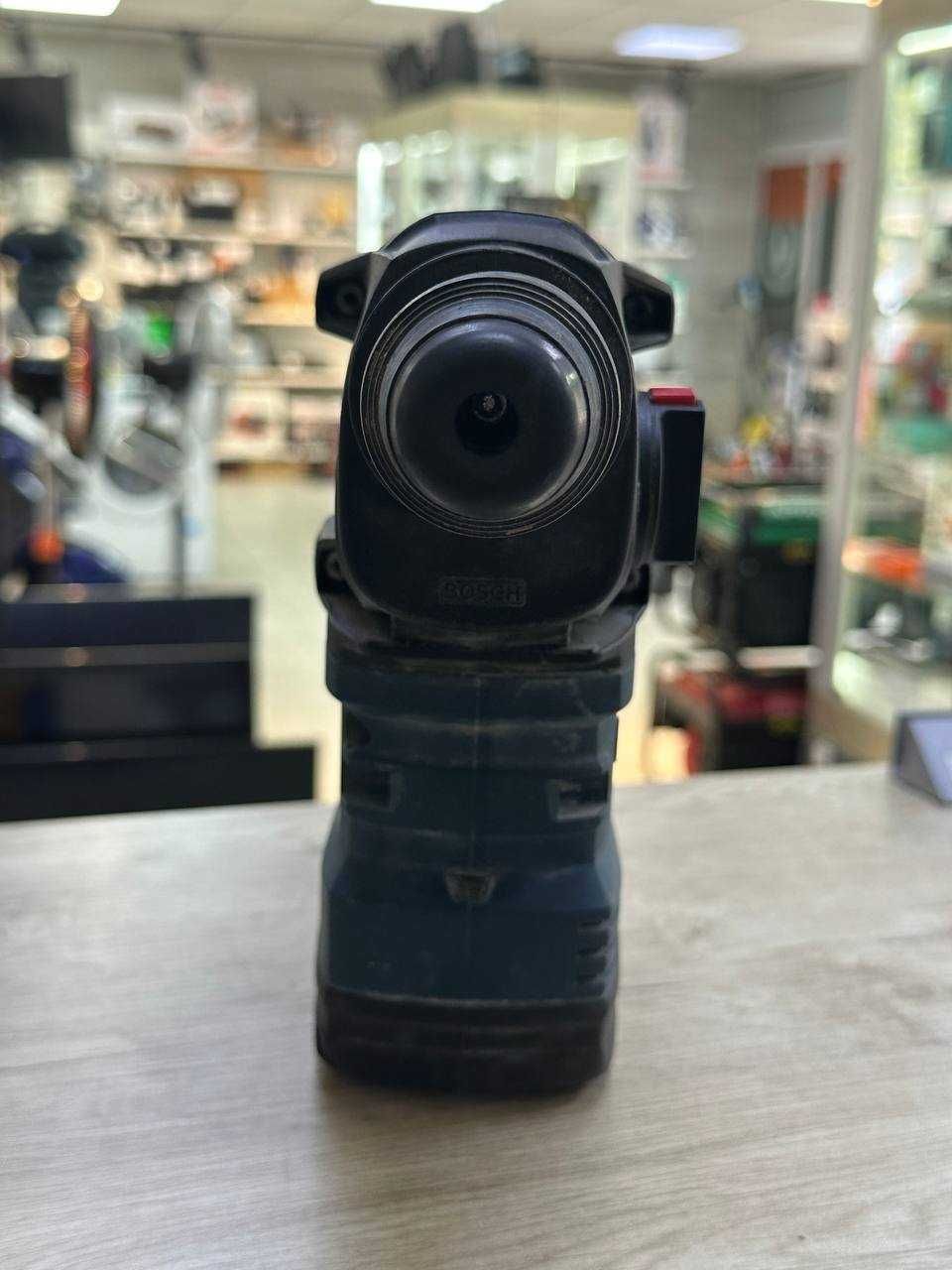 Перфоратор аккумуляторный Bosch GBH 185-LI