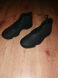 Nowe Nike jordan future triple black leather 40