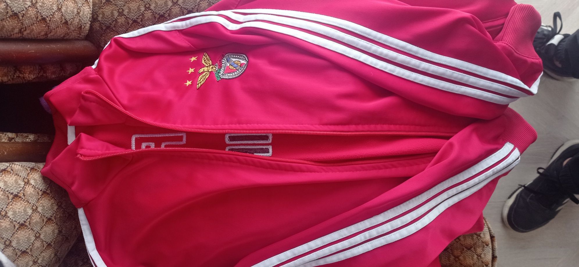 Vendo casaco do Benfica