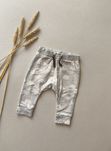 Spodnie dresowe legginsy w chmurki joggery r.62