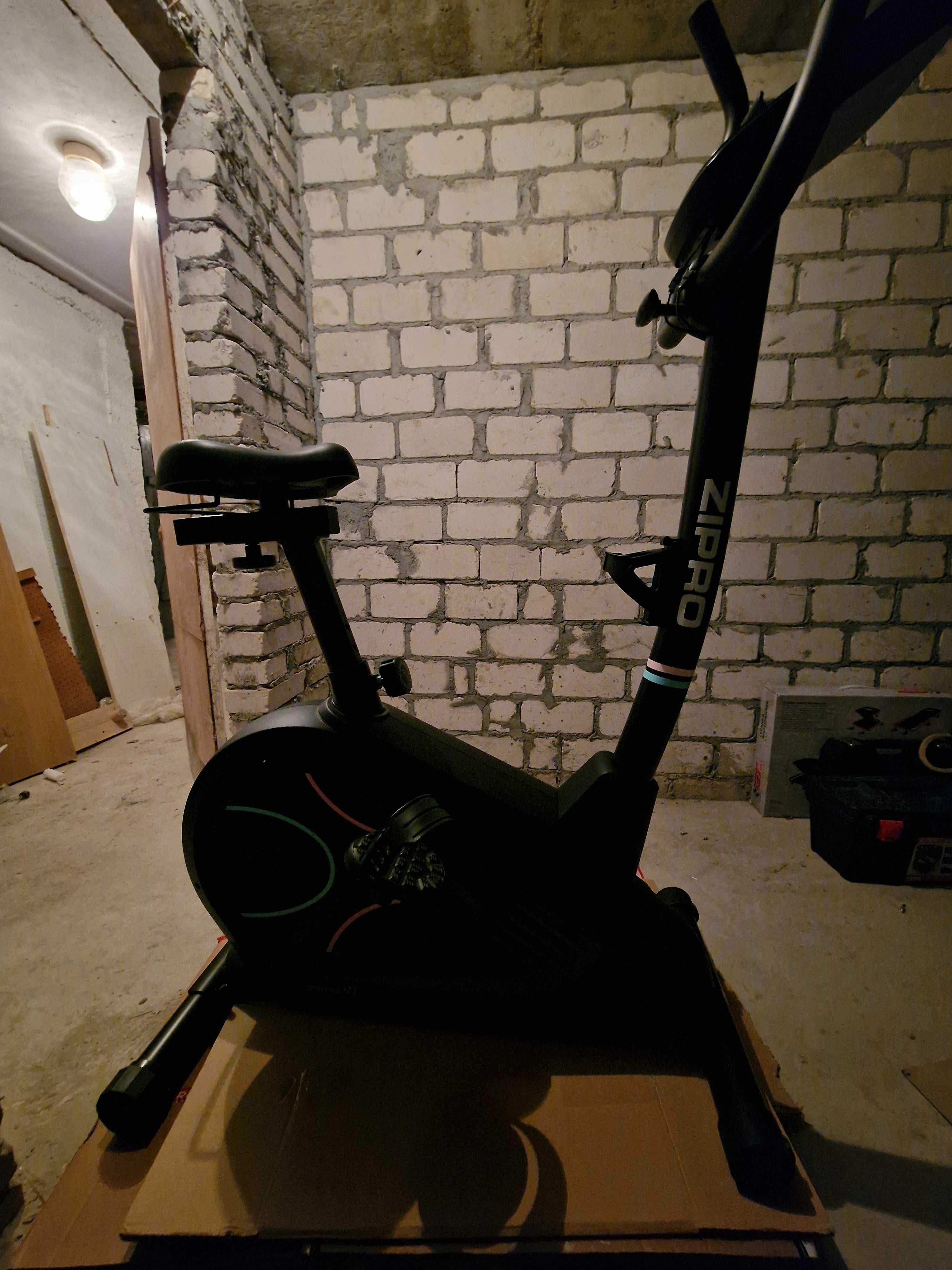 rower stacjonarny ZIPRO - elektromagnetyczny flame WM