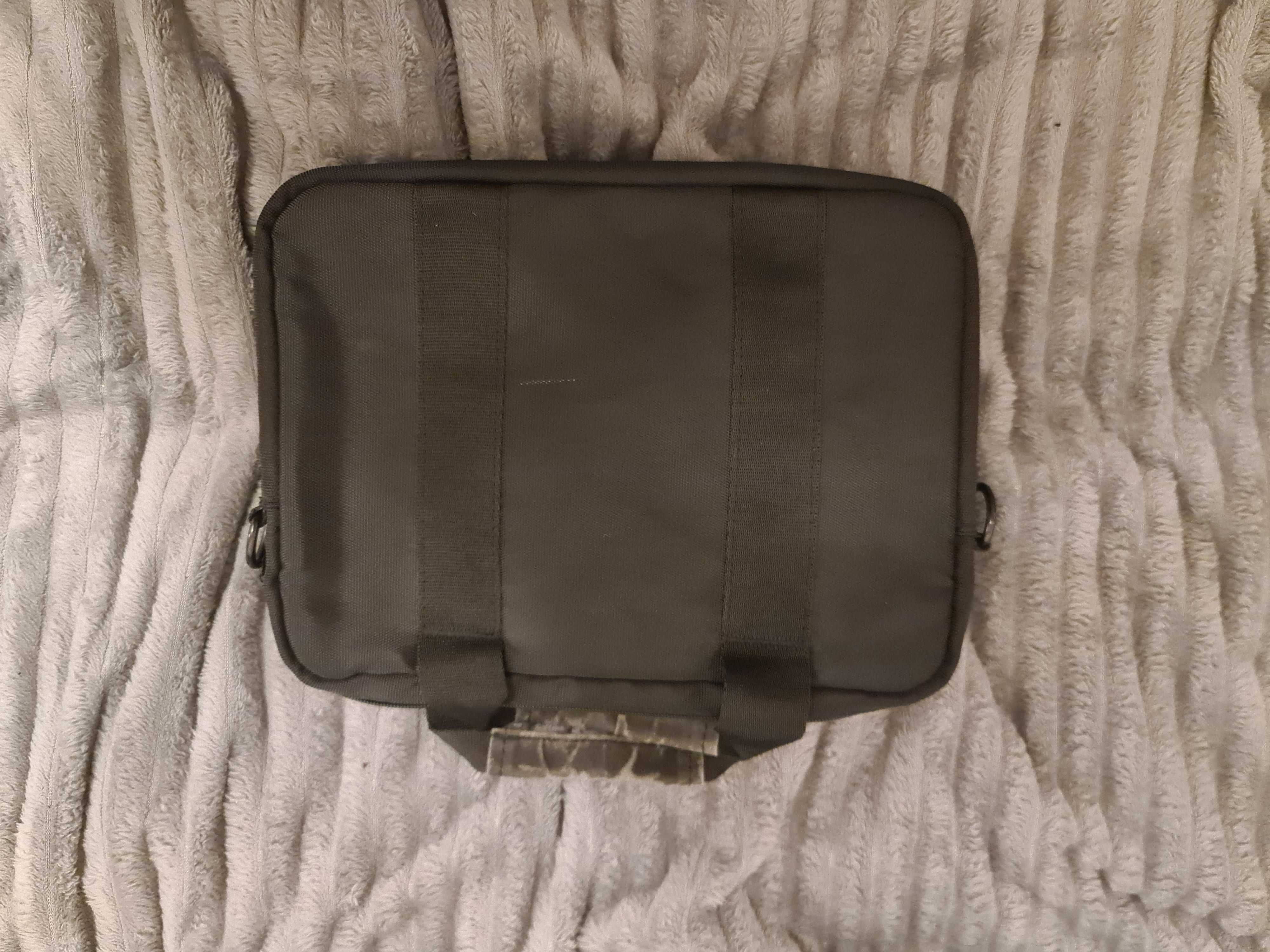 torba na laptop Elecom mała plus lampka USB gratis