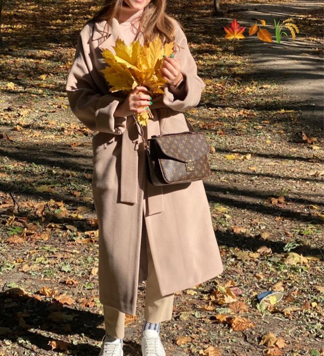 Пудрове пальто, довге