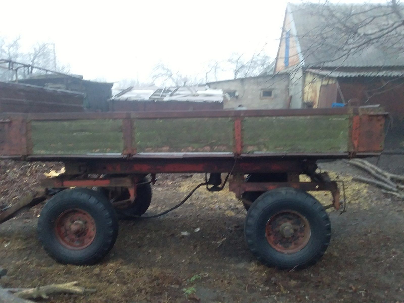 Продам причіп 2ПТС-4