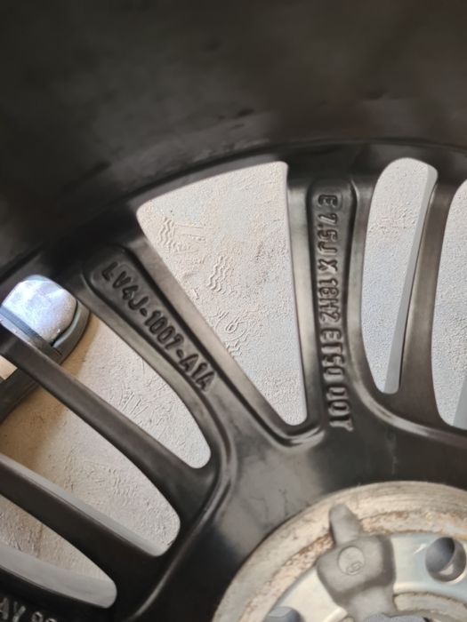 Felga Ford Kuga LV4J-1007-A1A 7.5Jx18 Et50